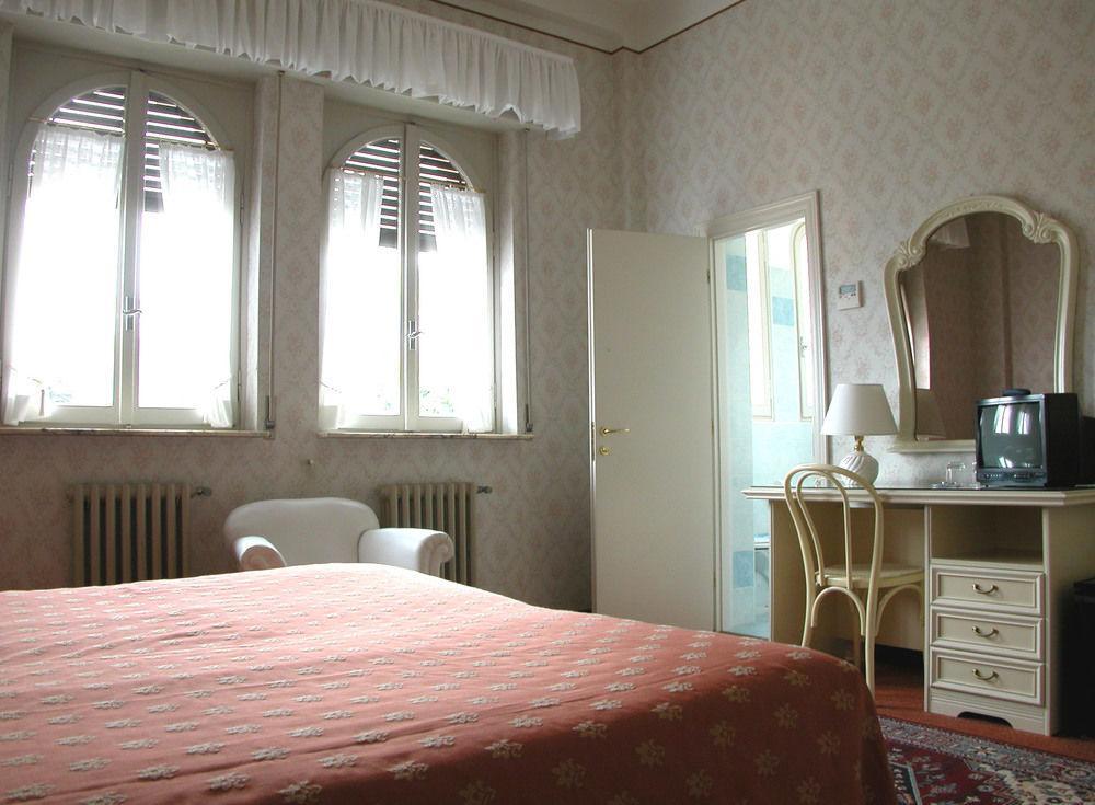 Du Parc Dipendenza Lake Maggiore Exterior foto